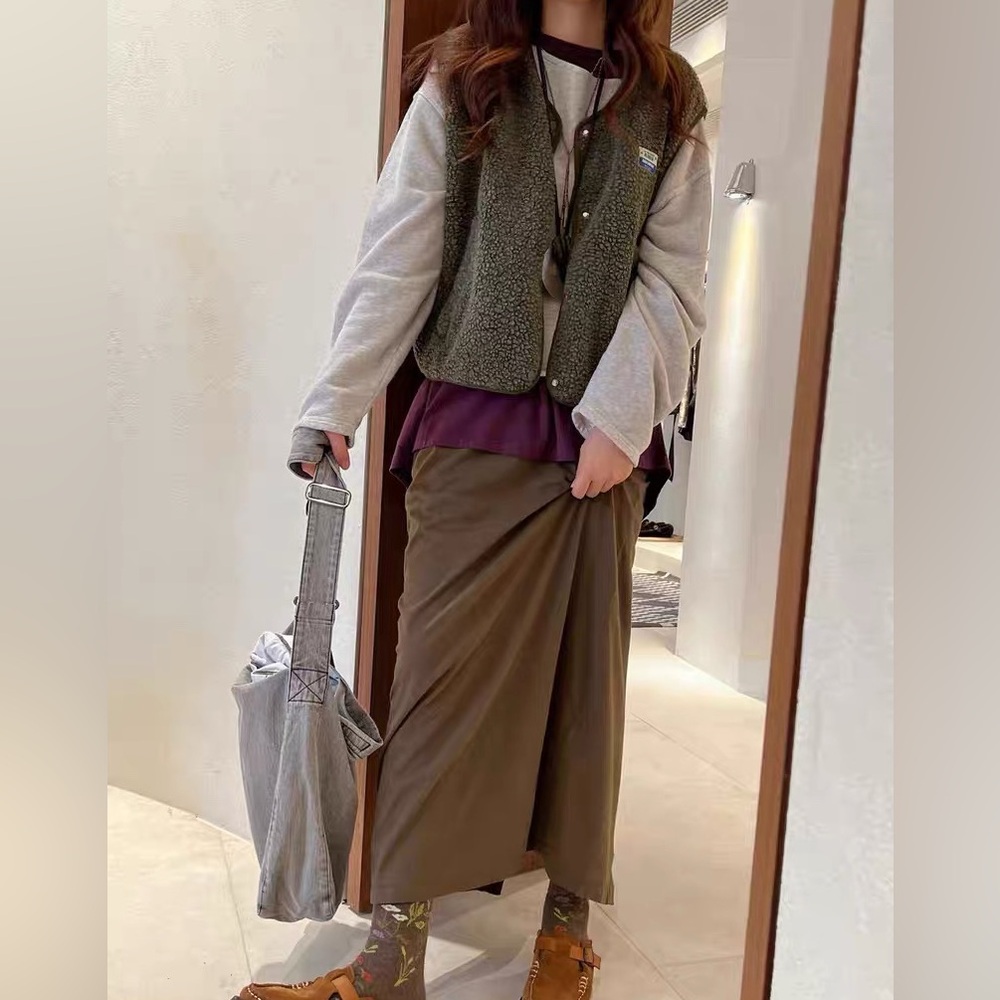 American Vintage Olive Green hoktown vest - Picture 1 of 7